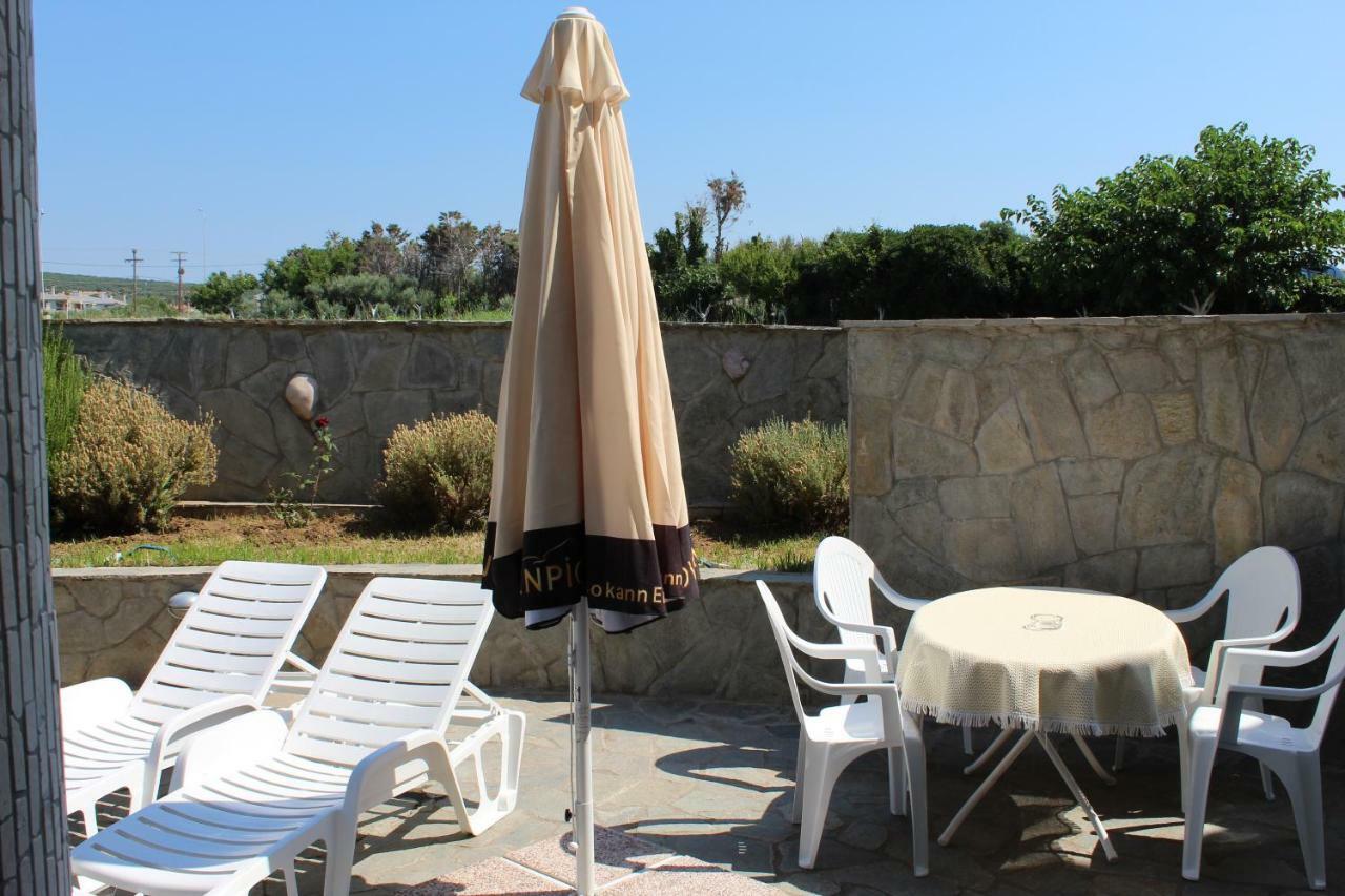 Villa Dimitri - Gardenside Souterrain Dedeağaç Dış mekan fotoğraf
